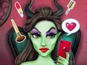 Play Evil Queen Glass Skin Routine #Influencer On FOG.COM